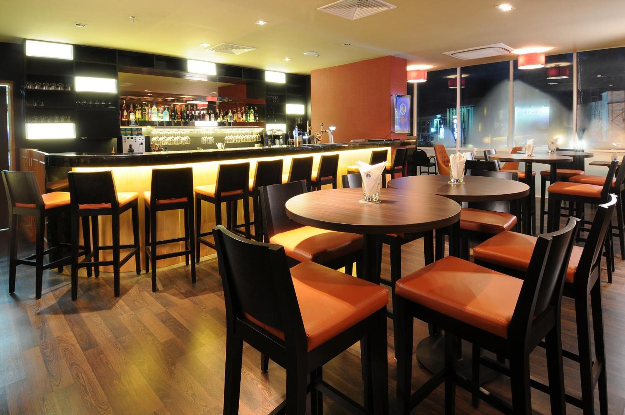Hotel Granada Johor Bahru Eksteriør bilde